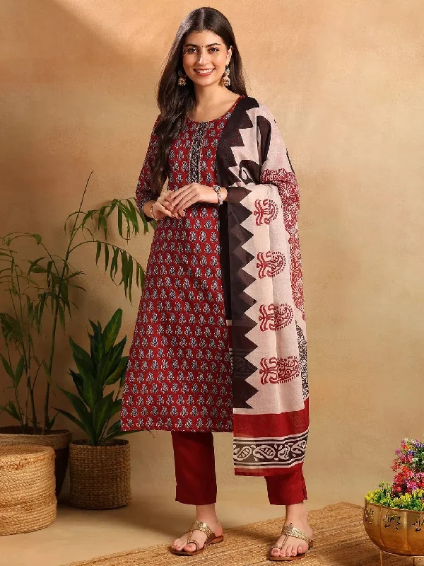 Ahika Women Maroon Rayon Blend Ethnic Motifs Printed Straight Kurta Trousers With Dupatta-VKSKD2253