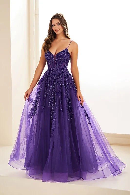 Ellie Wilde EW34036 - Emrboidered Lace Tulle Prom Gown