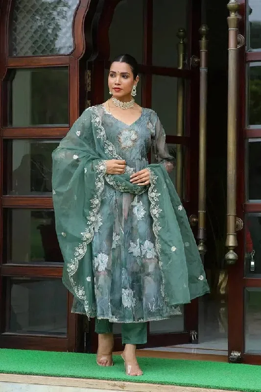 Vaasva Women Green  Embroidered Anarkali Kurta With Solid Pant & Dupatta-130-Vaas-Green