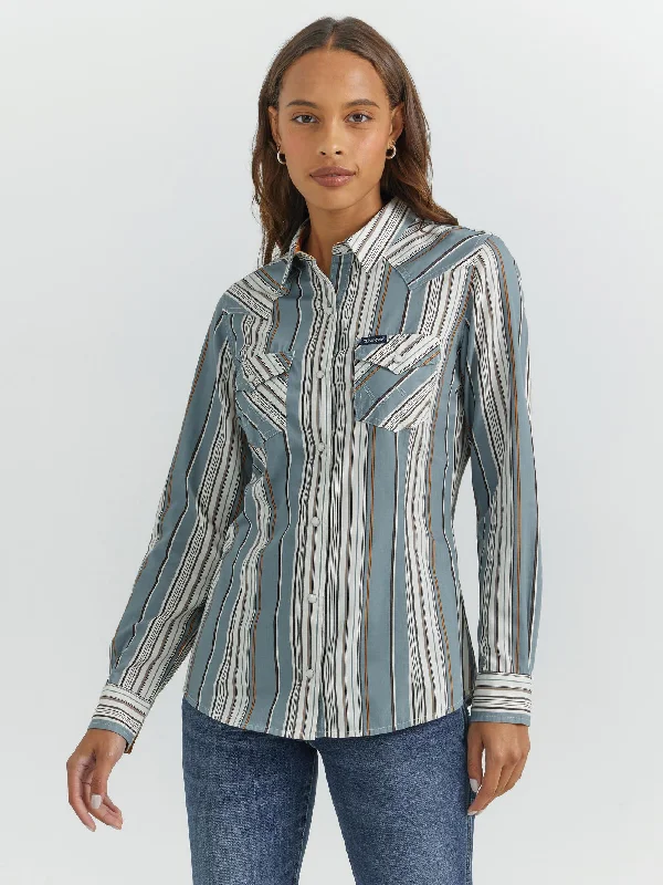 Women's Wrangler Snap Front Shirt #112353154