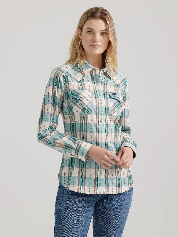 Women's Wrangler Snap Front Shirt #112356677